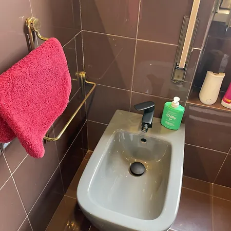 Δωμάτια σε οικογενειακή κατοικία Private And Quiet