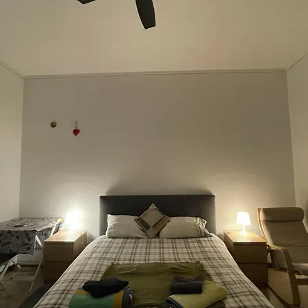 Homestay Private And Quiet Rome
