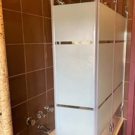 Private And Quiet